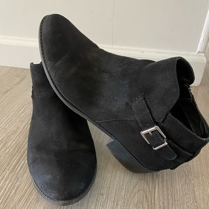 Black Ankle Bootie size 11 W